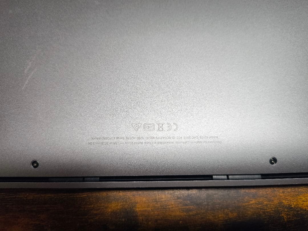 19日中限定値下 MacBook Air スペースグレー起動不可ジャンク