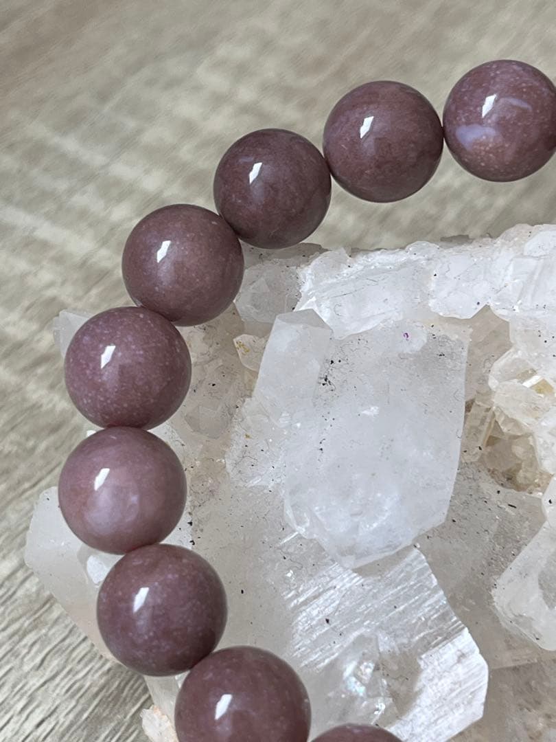 天然石ブレスレット☆高品質！ピンクオパール１１ｃｍ☆濃いめのモーブカラーで素敵♡