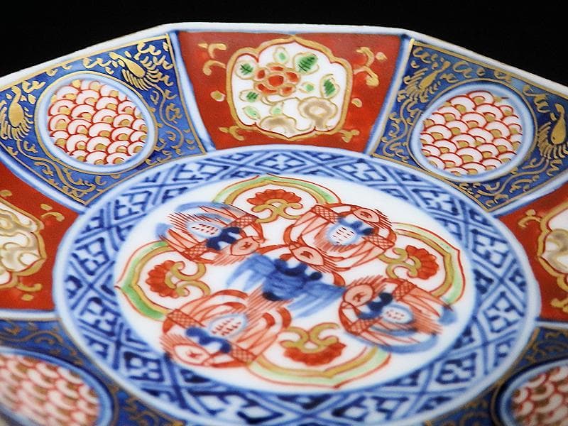 大聖寺伊万里　金襴手　描分　花に青海波八角４寸皿　４枚　C865AS-CEr