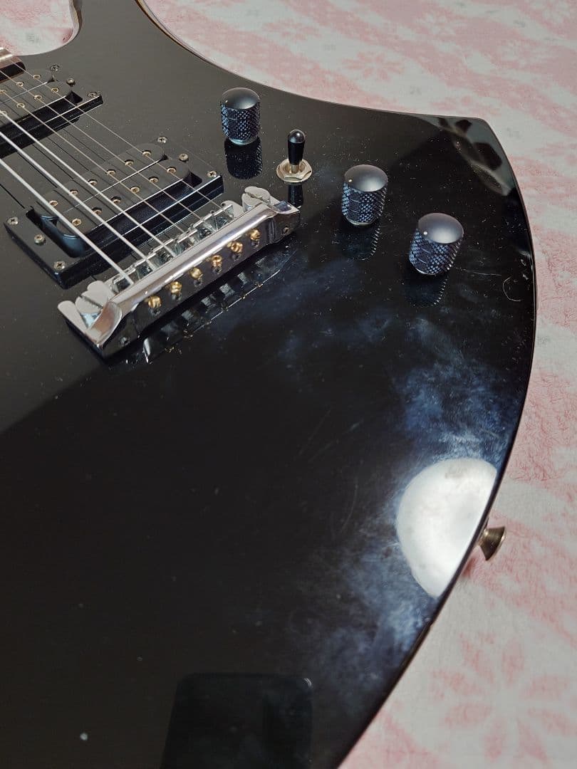 写真追加　B.C.Rich モッキンバード hide エレキギター