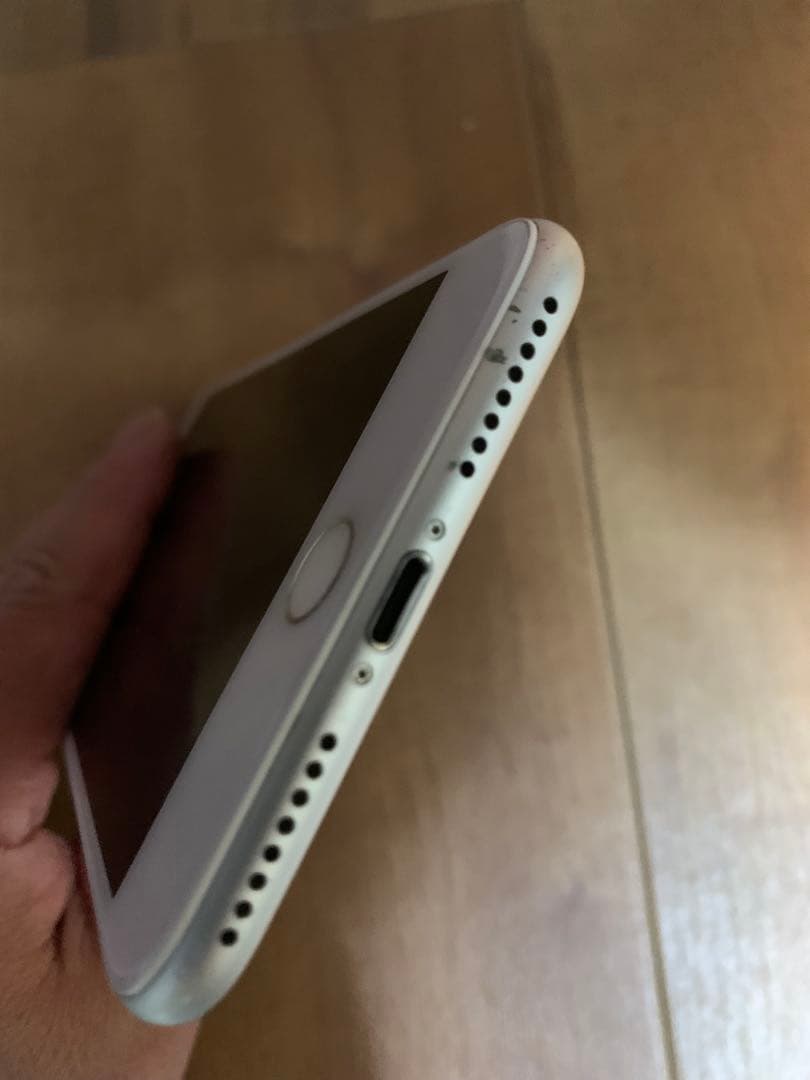 iPhone 7plus 32GB silver バッテリー100% 動作品