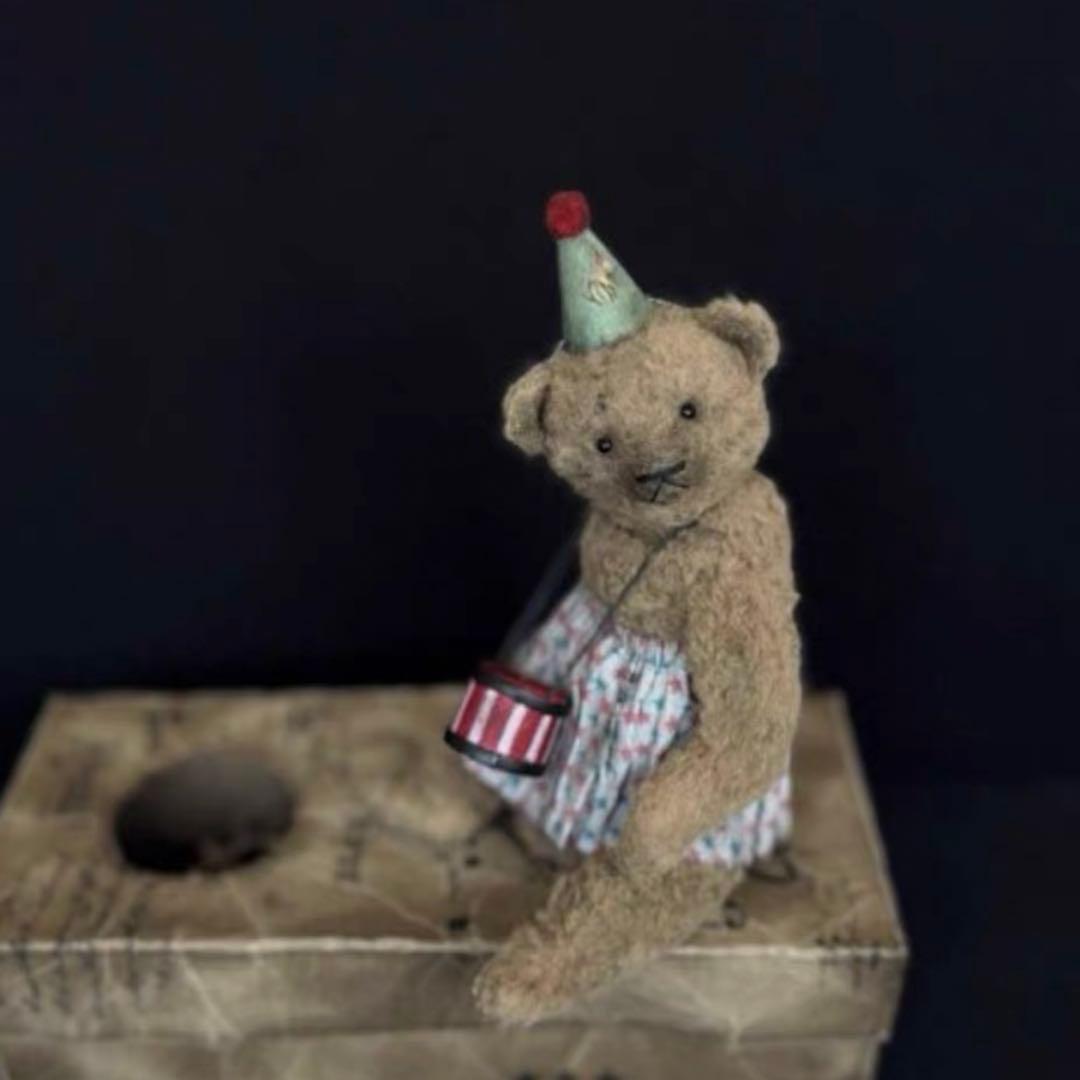 ドンドンサーカスくまさん アーティストベア ぬいぐるみ テディベア 海外作家様