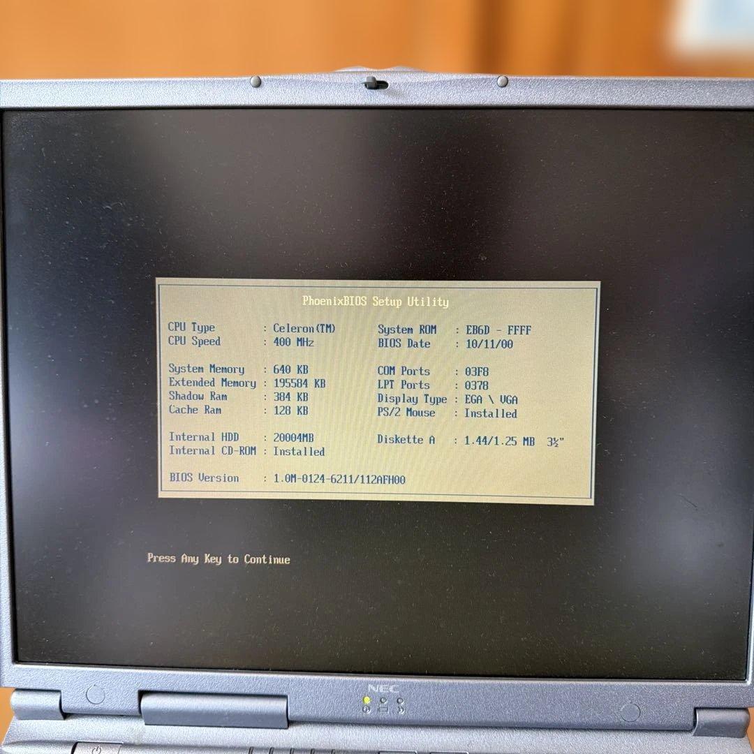 ジャンク 希少！ NEC LAVIE Windows2000 ノートPC 2台