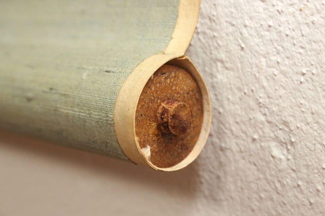 No5254掛軸　海外天年　松竹小禽図　絹本淡彩　日本画　花鳥　古美術　送料無料