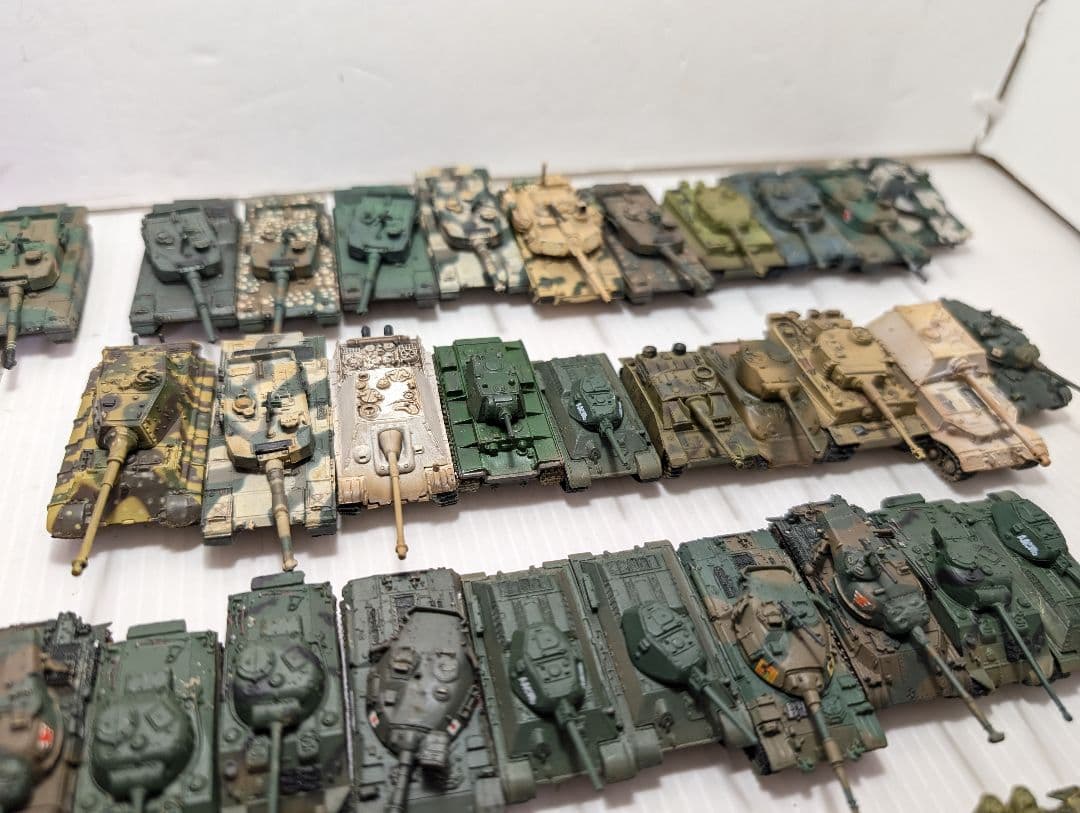 ミリタリーフィギュア戦車コレクション　ワールドタンクミュージアムなど99台まとめ