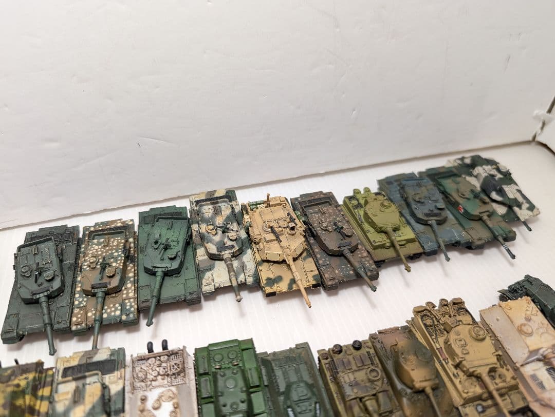 ミリタリーフィギュア戦車コレクション　ワールドタンクミュージアムなど99台まとめ