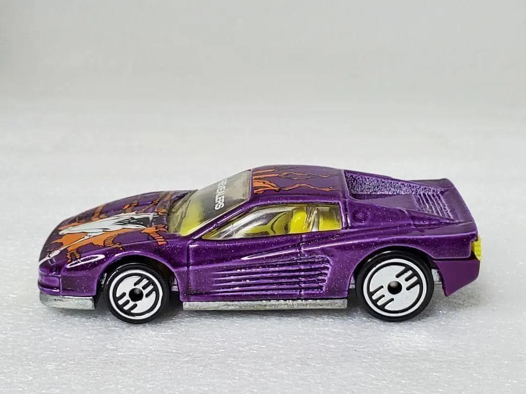 ホットウィール、フェラーリ テスタロッサ （Revealers、紫）
