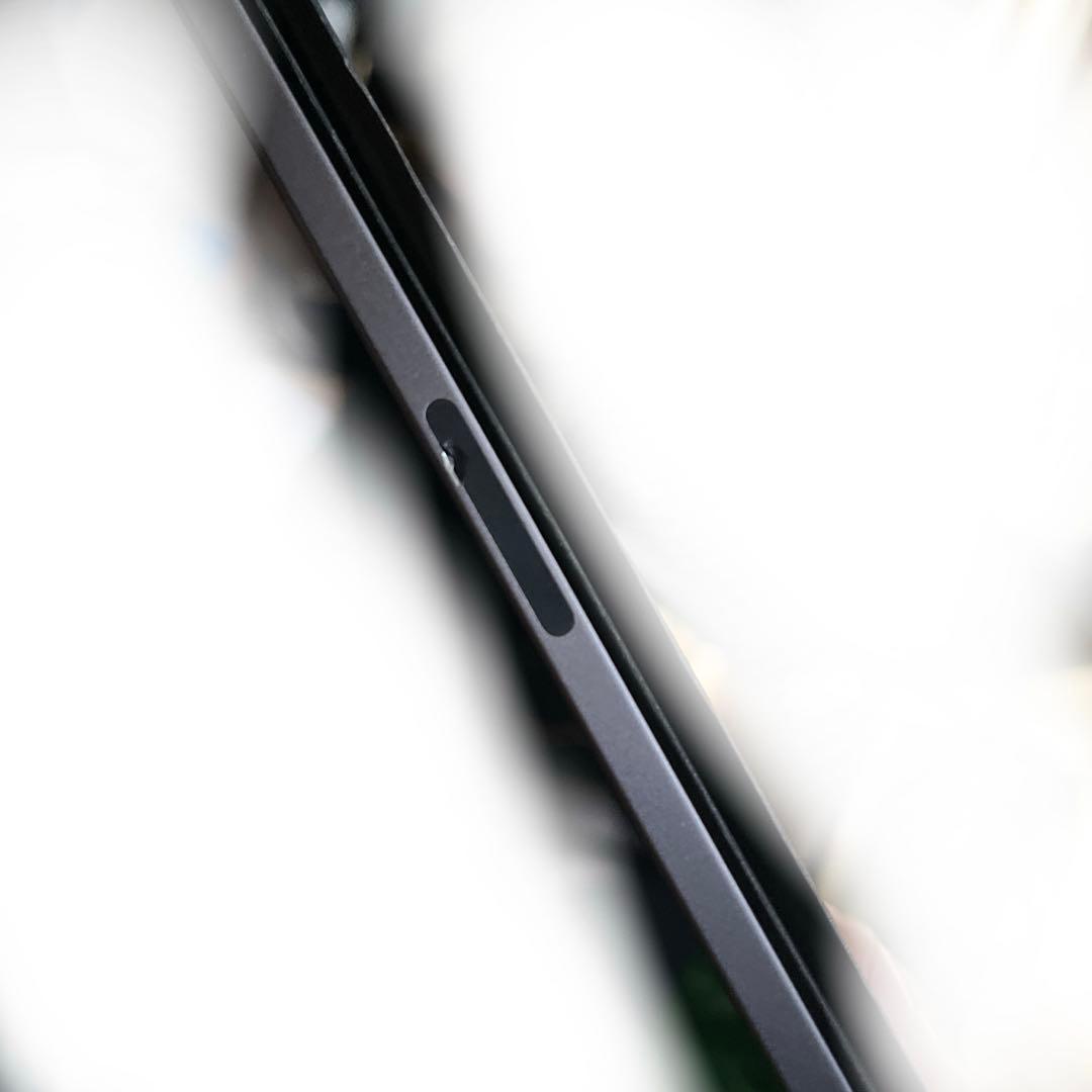 iPad Pro 11インチ 第二世代 本体 マジックキーボード付き