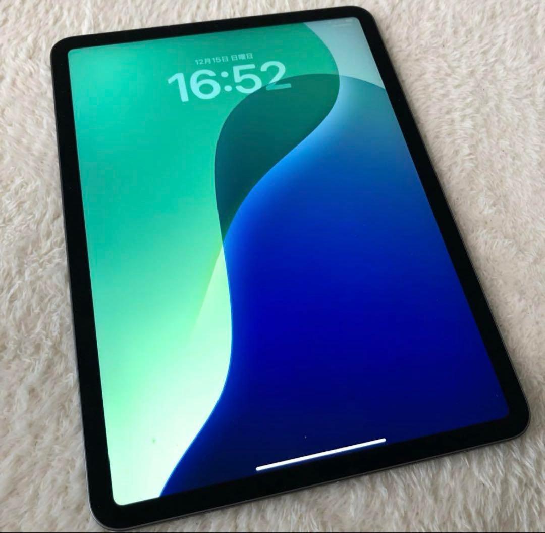 iPad Pro 11インチ 第二世代 本体 マジックキーボード付き