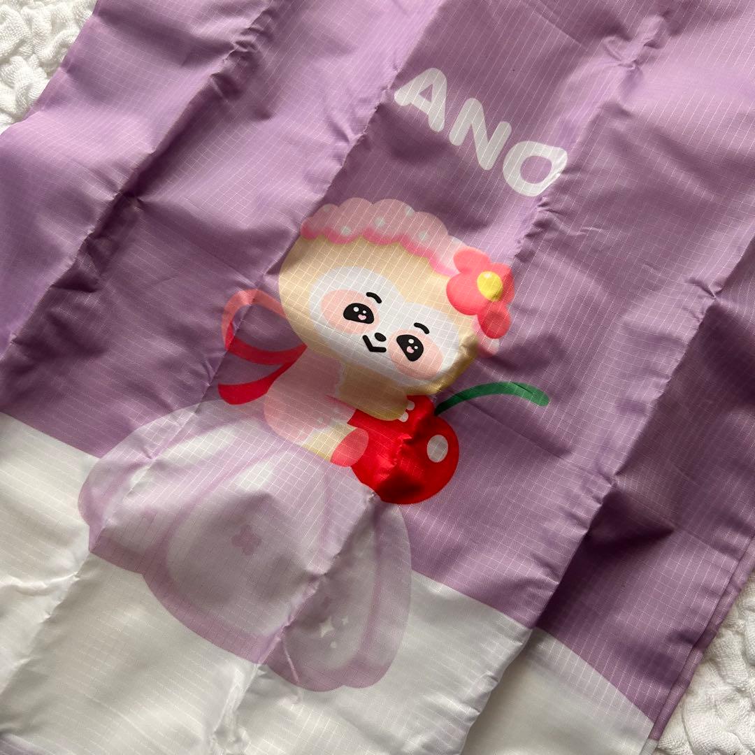 NiziU アヤカ　スヌーピー　 トレカ　ANO エコバッグ　ネームバッチ