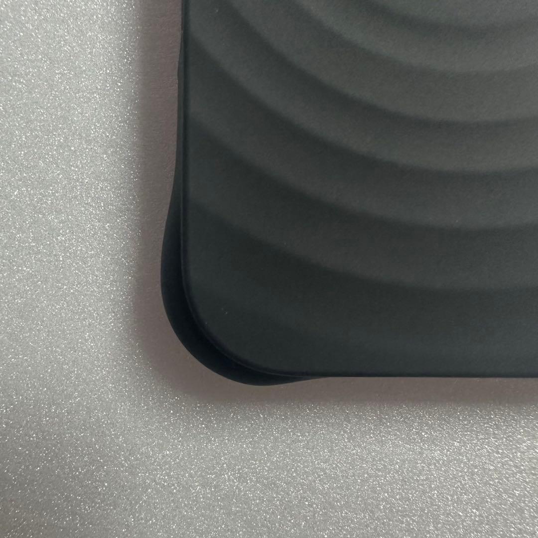 CASETIFY iPhone 17 pro シリコンウェーブケース ブラック