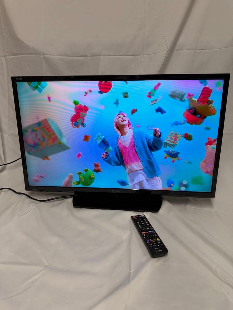 【美品】SHARP 液晶テレビ 32V型 　AQUOS 2T-C32AE1