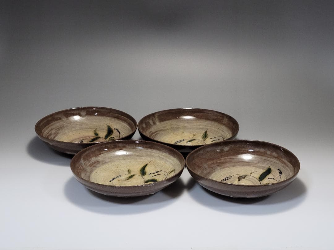 刷毛目 花紋 皿 5客 幅約15.8cm