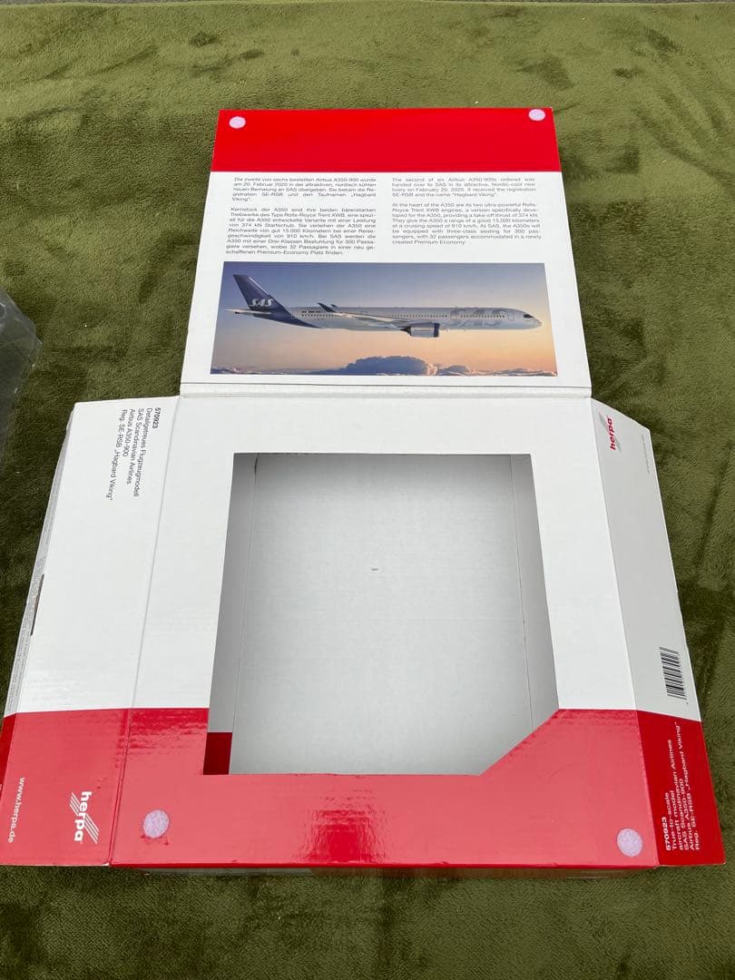 ヘルパ　飛行機模型　SAS 航空　A350-900 1/200