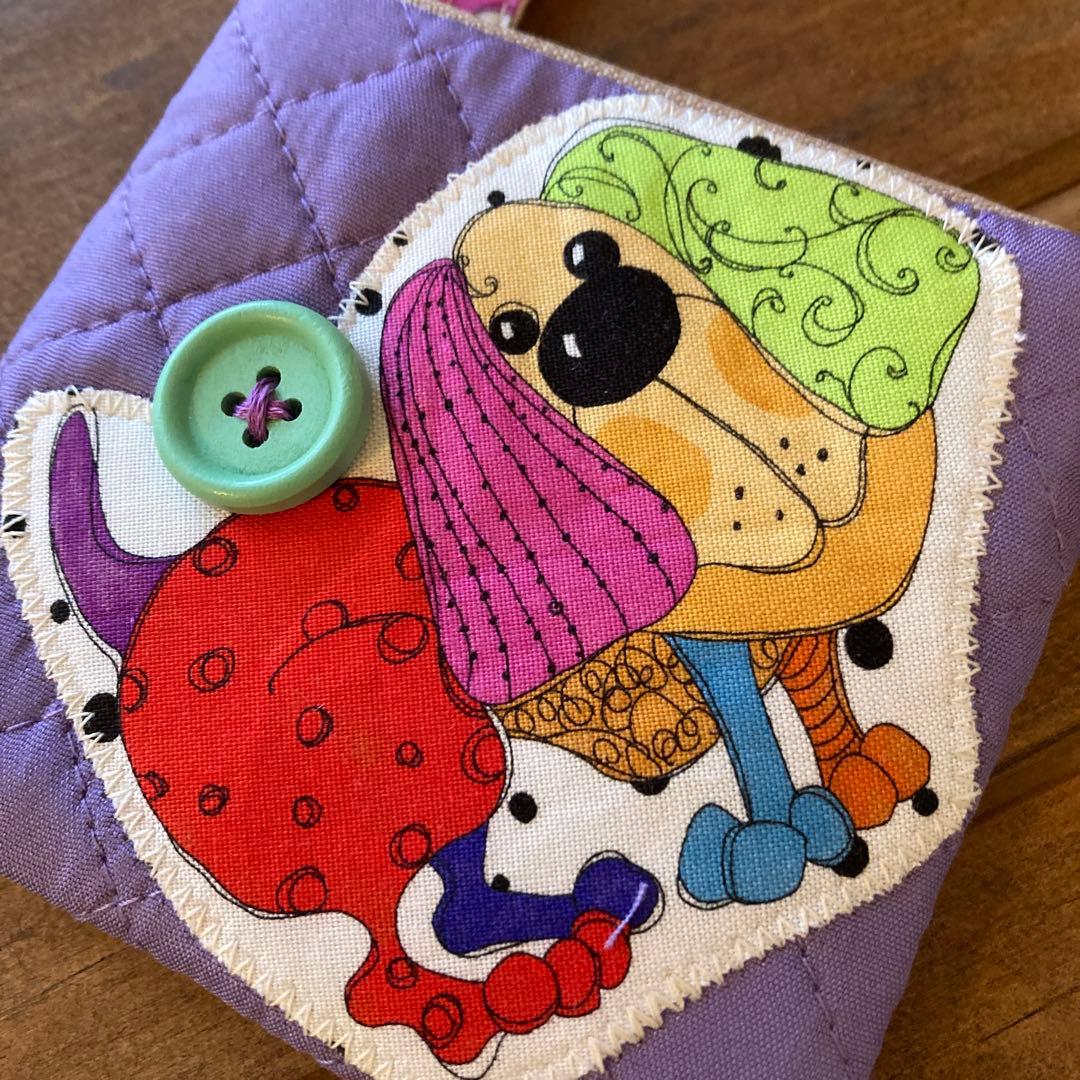 ロラライハリス★わんこのキルティングミニポーチ