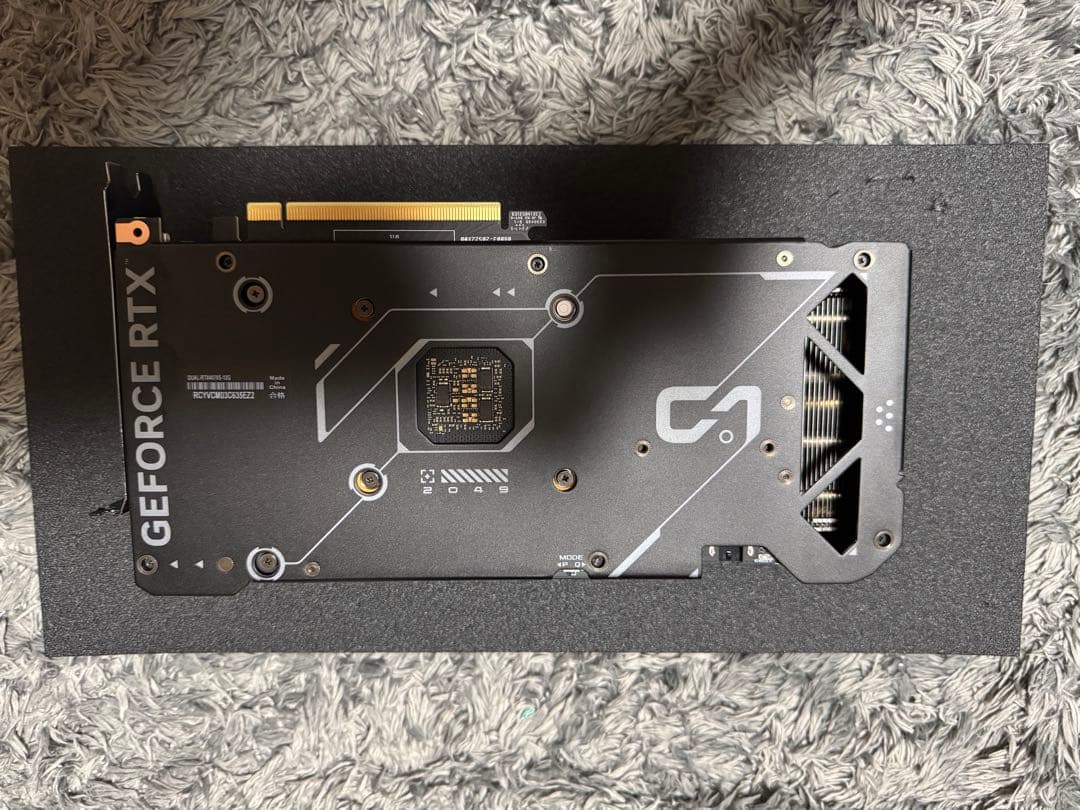 グラフィックボード・グラボ・ビデオカード ASUS GeForce RTX 4070super