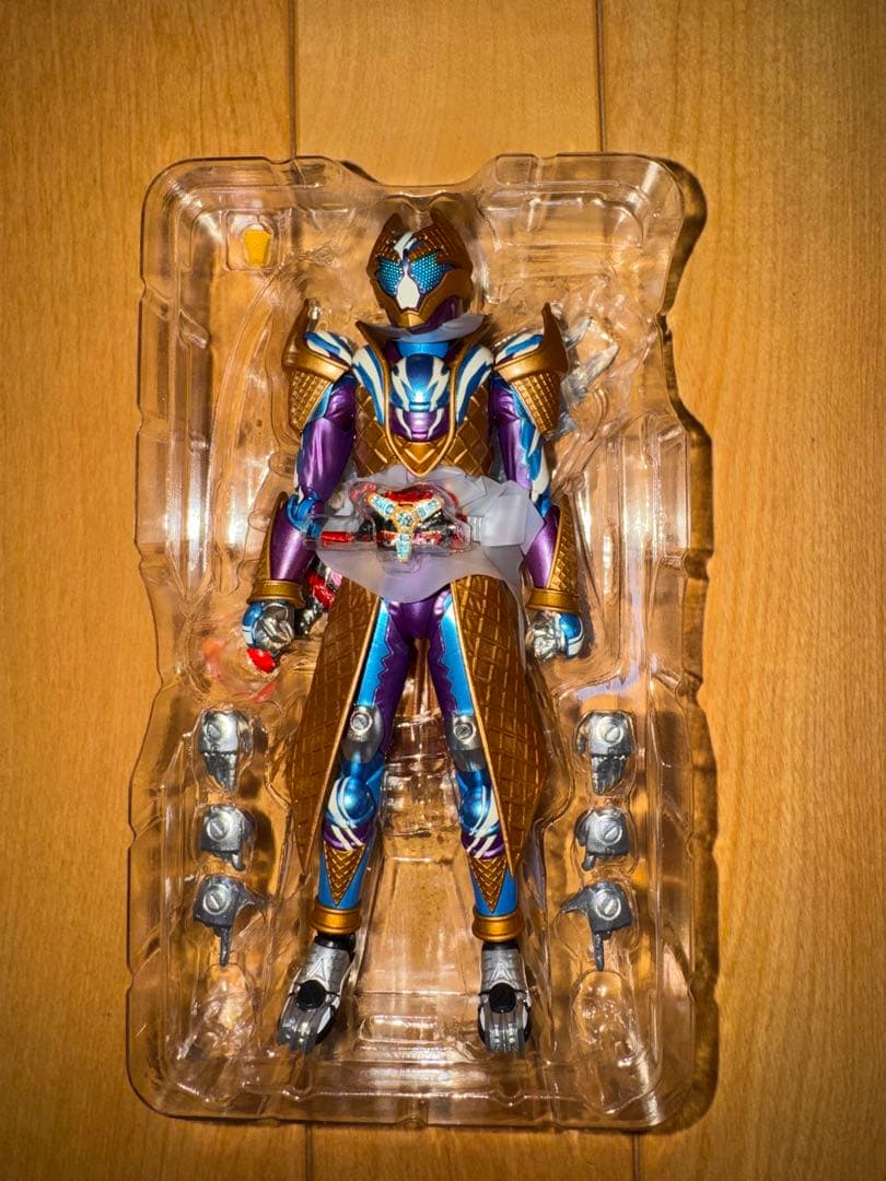 S.H.Figuarts仮面ライダーガヴ ブリザードソルベフォーム（訳あり品）