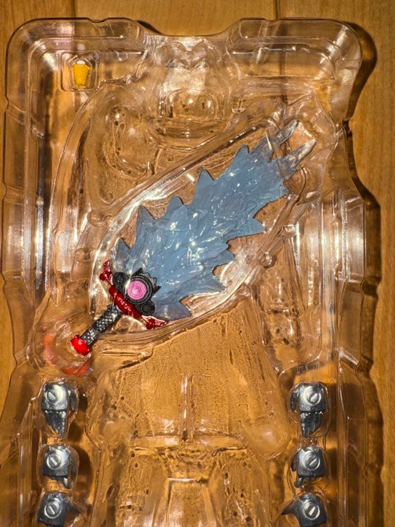 S.H.Figuarts仮面ライダーガヴ ブリザードソルベフォーム（訳あり品）