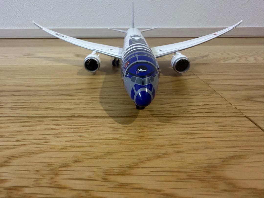 ⭐︎ R2-D2 ANA Boeing 787-9 1:200 ⭐︎
