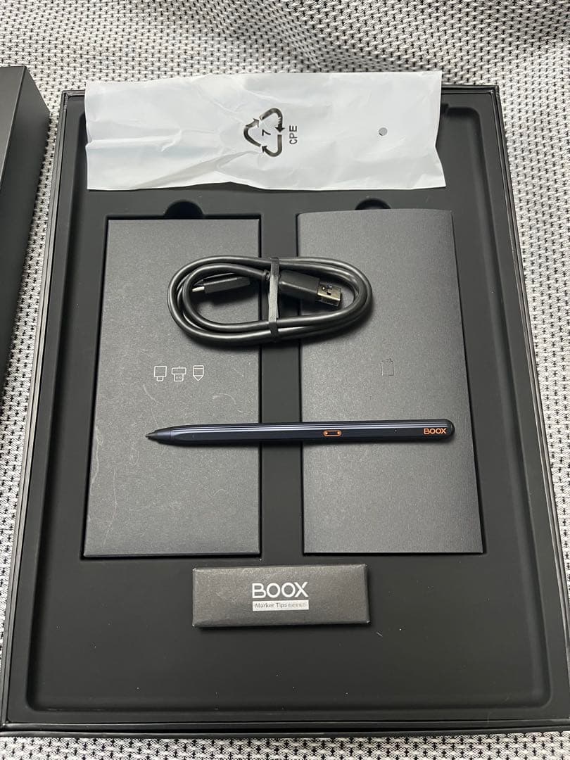 BOOX Max Lumi2 :13.3inch E-ink タブレット