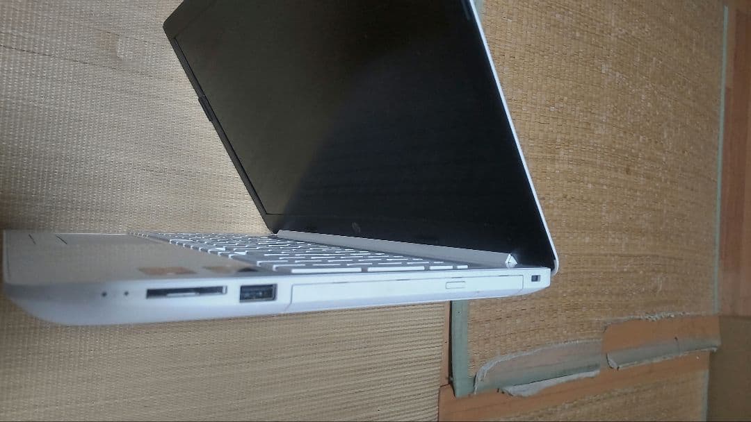 Windowsノート本体 HP Laptop 15-db0161AU