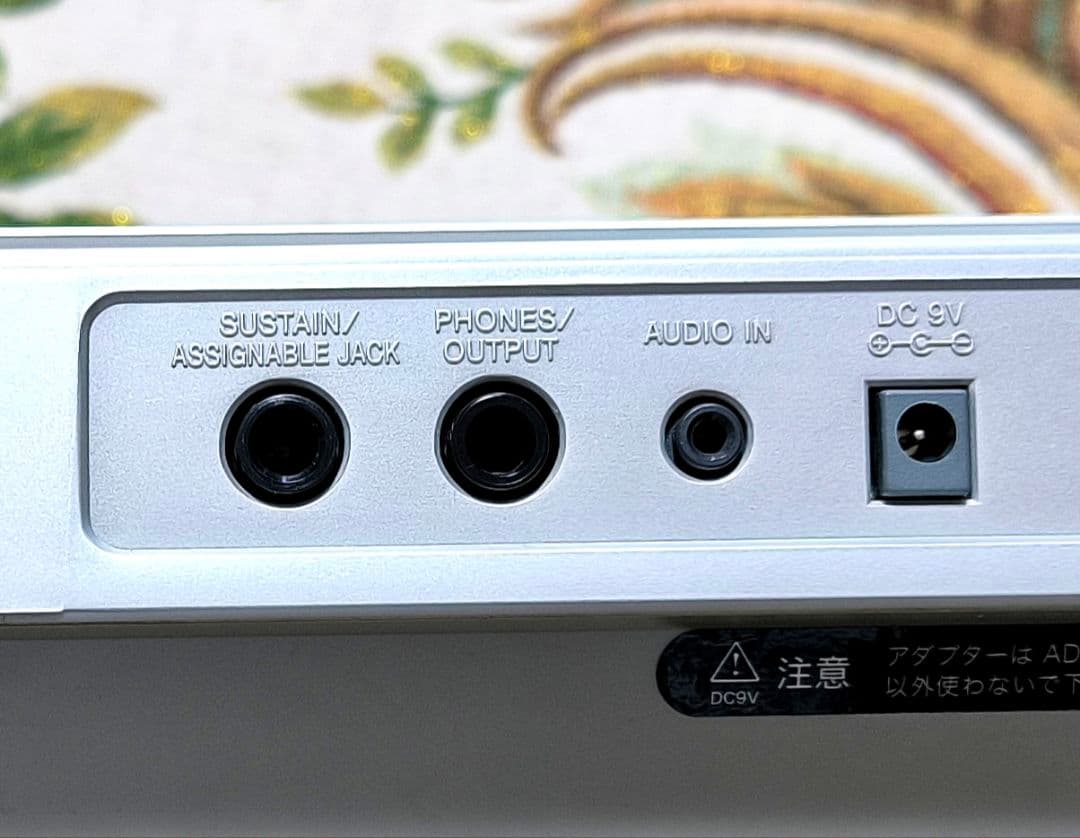 状態良好・箱付き CASIO CTK-4000 61鍵盤 電子キーボード 練習用
