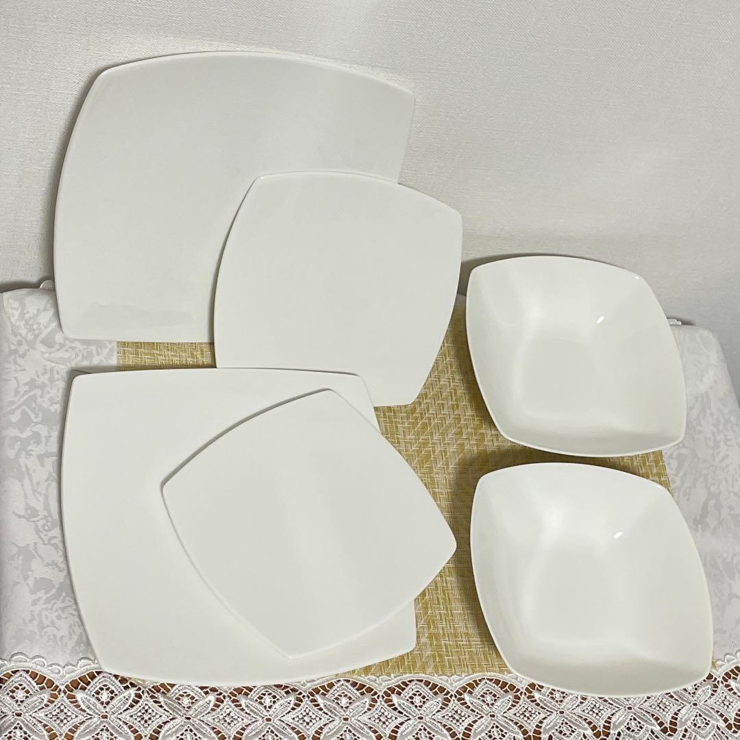 NARUMI BONE CHINA 四角皿 ４枚　サラダボウル2枚セット