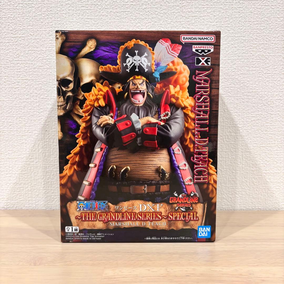 ONE PIECE 関連12体　フィギュアまとめ売り