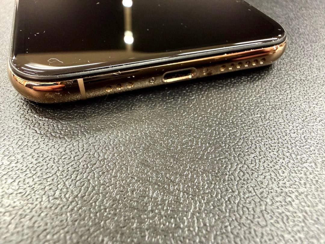 中古 iPhone xs 256GB SIMフリー