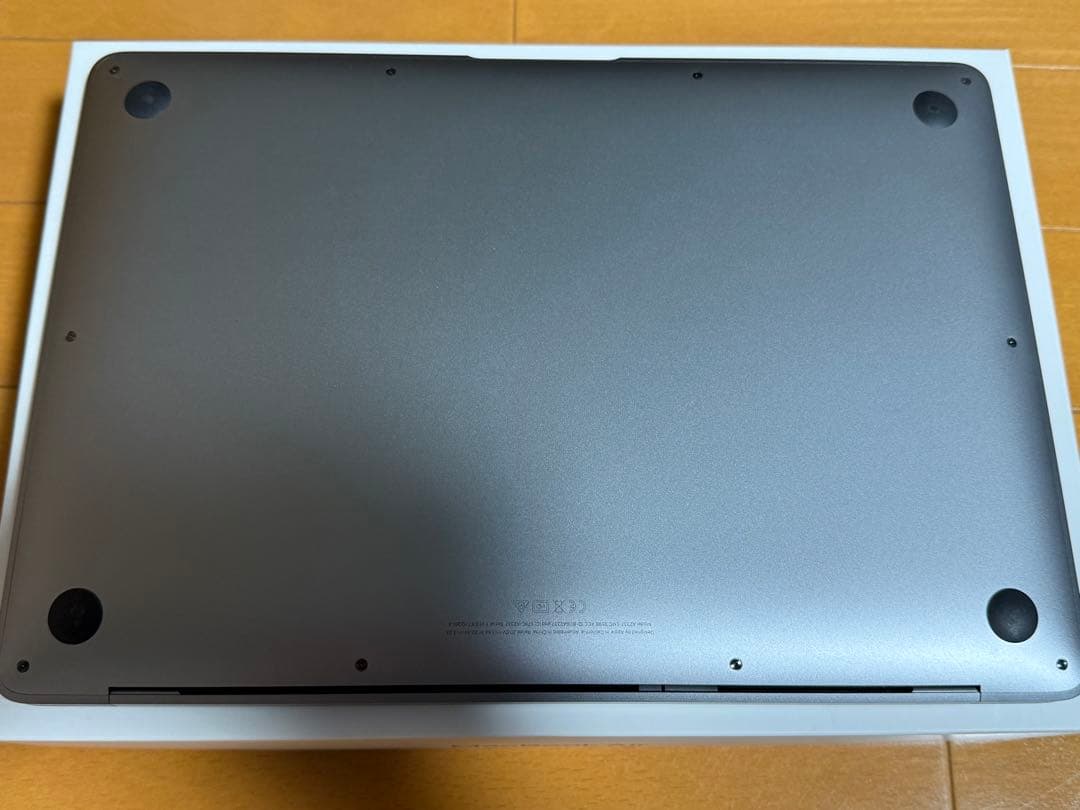 Apple MacBook Air M1 256GB 8GB スペースグレー
