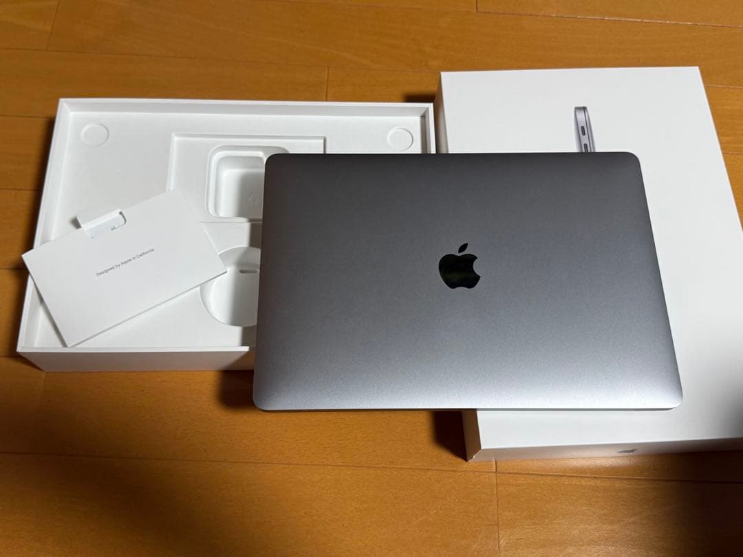 Apple MacBook Air M1 256GB 8GB スペースグレー