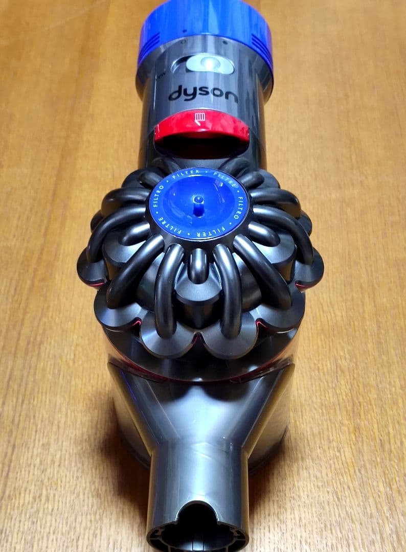 ダイソンSV11掃除機＋マキタ18vアダプターセット 分解清掃済み 動作品