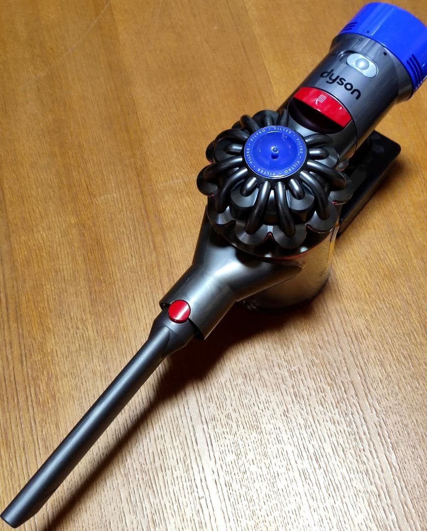 ダイソンSV11掃除機＋マキタ18vアダプターセット 分解清掃済み 動作品