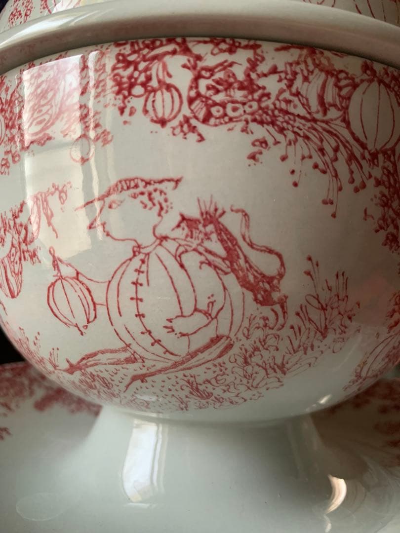 ビヨンヴィンブラッド　特価レアなニモール窯ビンテージ真夏の夜物語の蓋物器！