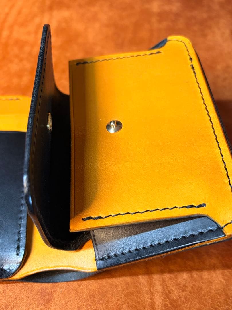 イタリアンレザー　ドラーロx ブッテーロ 三つ折り財布