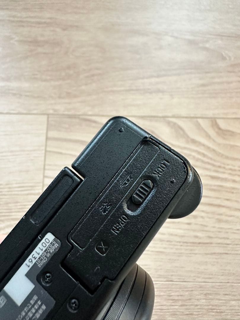 【SONY デジタルカメラ ZV-1F 】本体/ケース2色