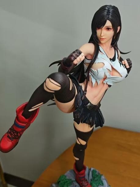 ファイナルファンタジー　ティファ　戦闘Ver.　ガレージキット　フィギュア