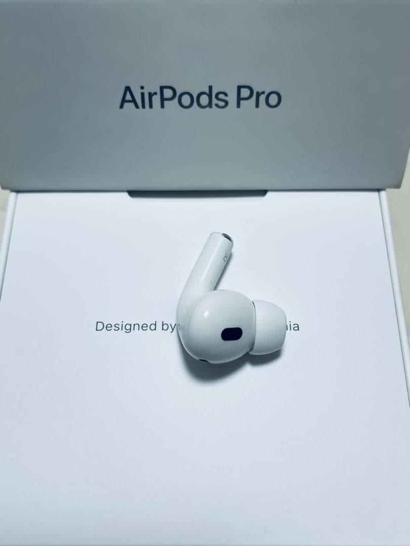 AirPods Pro 第2世代（Lightning）右耳のみA2698