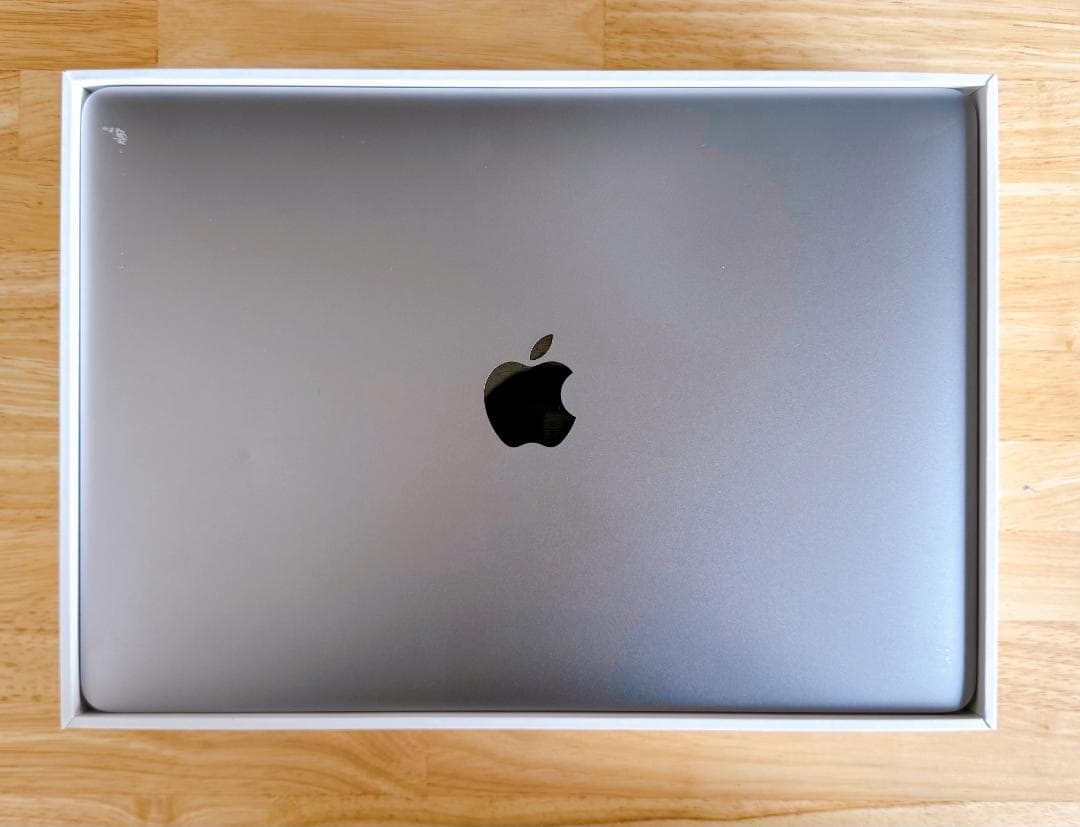 【美品】MacBook Air M1 2020 512GB 8GB 13インチ
