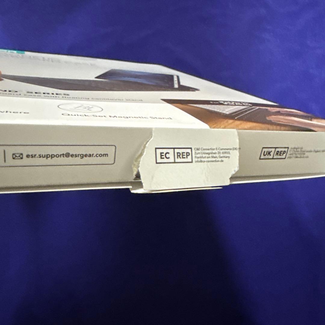 ESR Rebound マグネット式キーボードケース