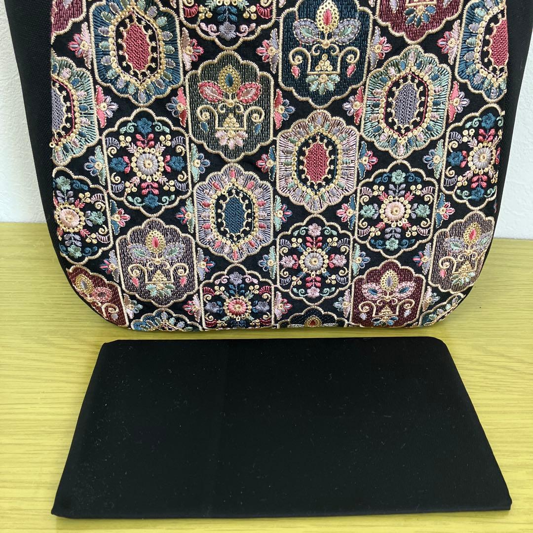 インド刺繍生地　帆布　トートバック　ファスナー　横マチ込37×縦23×マチ13㎝