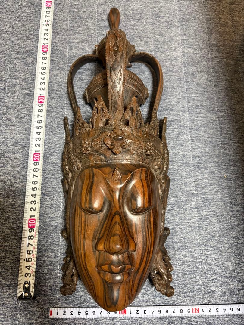 バリ島　希少民芸品木彫インテリアる神仏縦48cm横17cm現状品