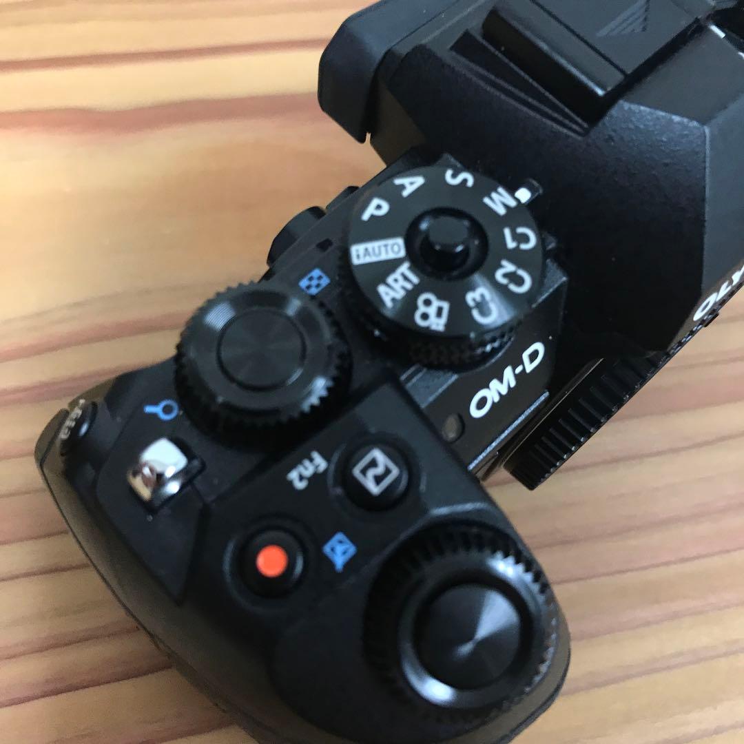 OLYMPUS OM-D E-M1 Mark II ミラーレス一眼