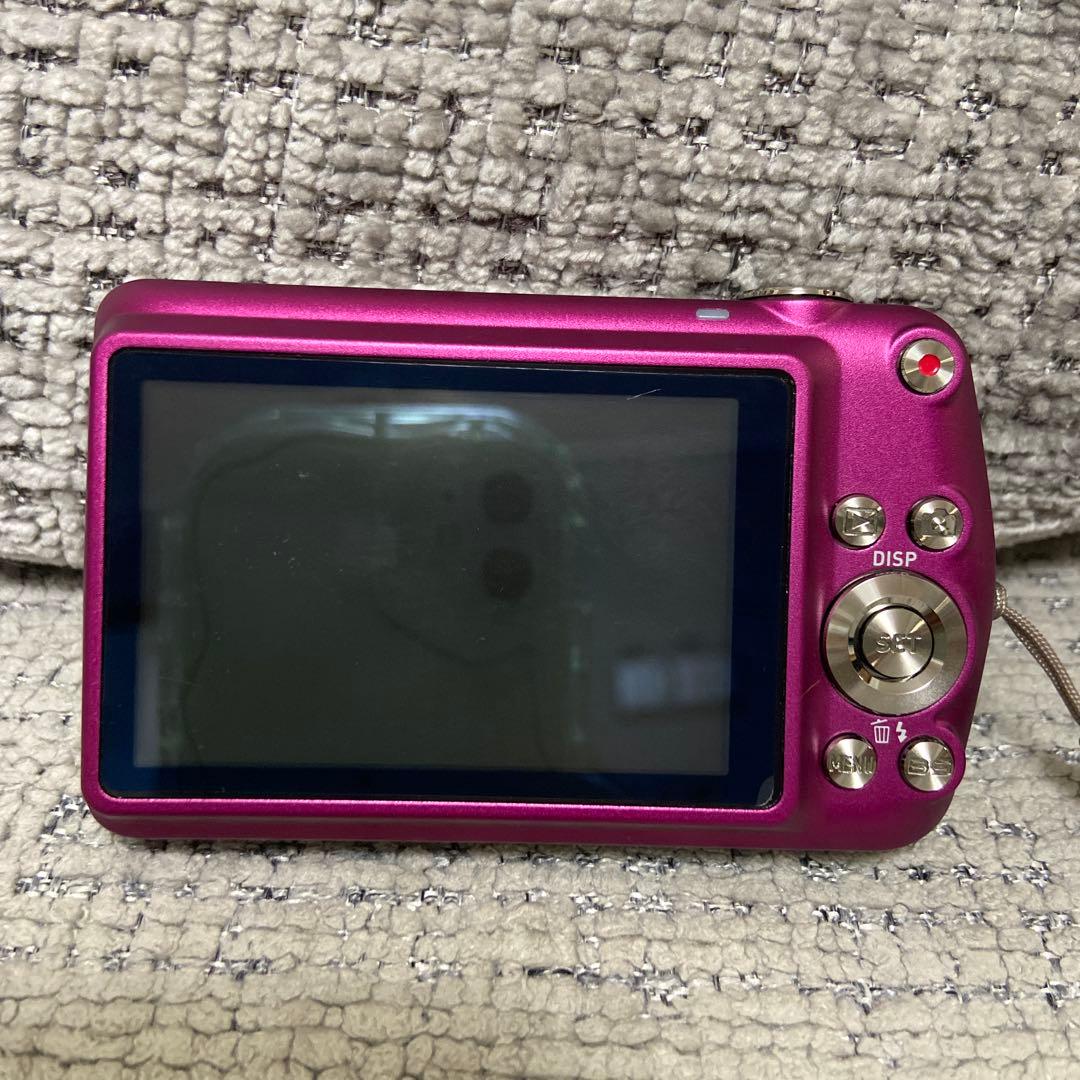 CASIO EXILIM パープル デジタルカメラ 本体と付属品