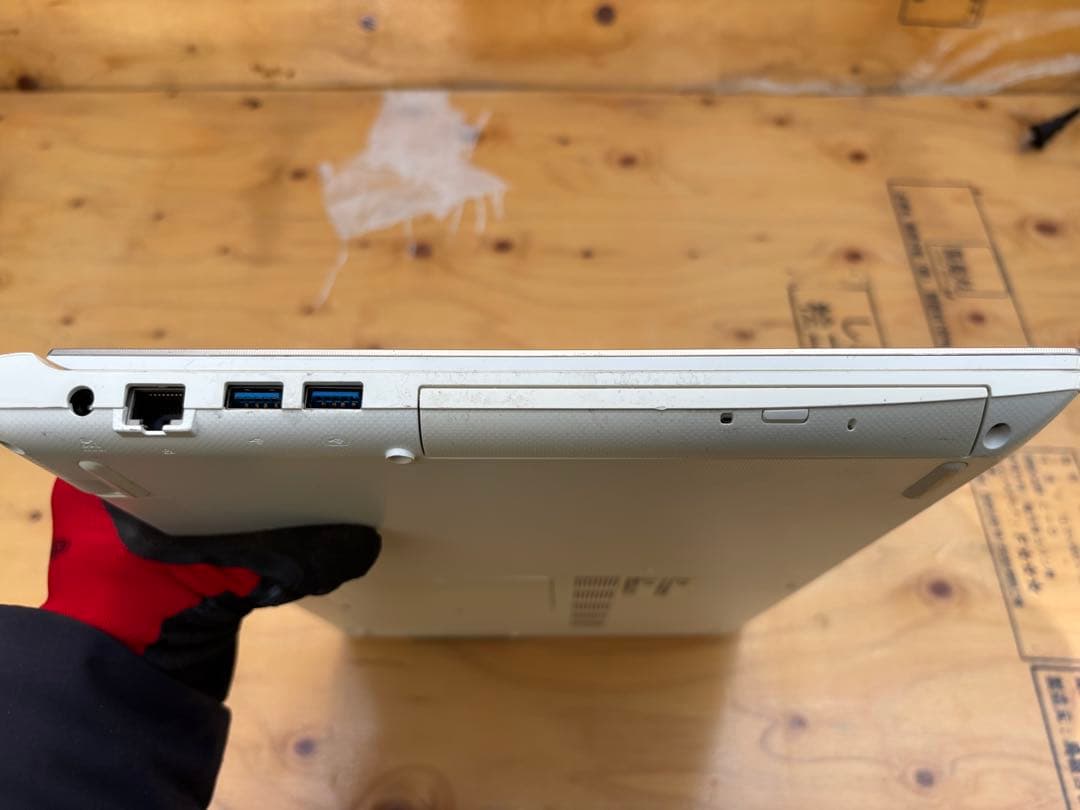 東芝 dynabook T45/RG 通電確認済 初期化後発送