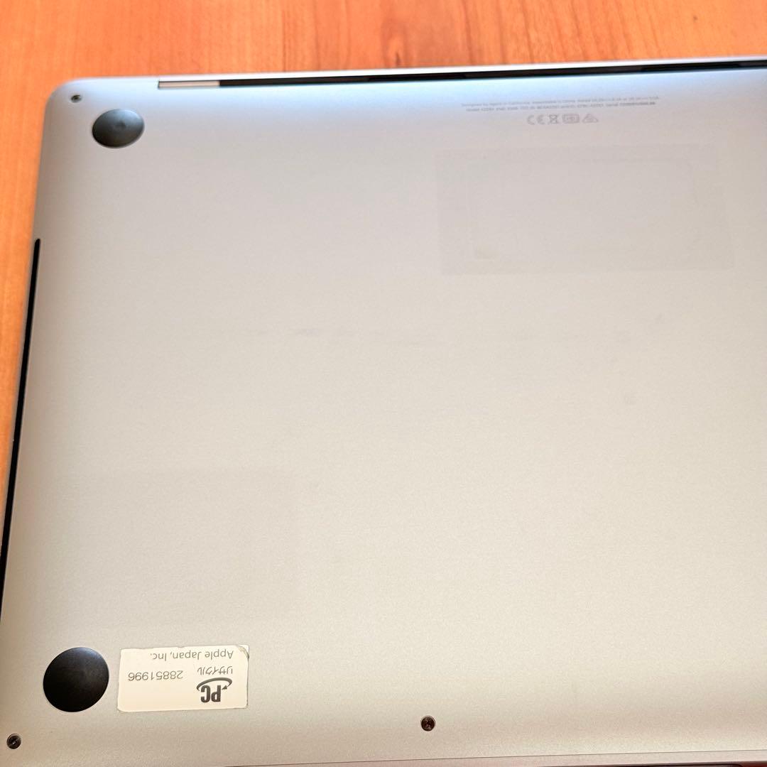 MacBook pro 13インチ 2020 i7 32GB 1TB 管3637