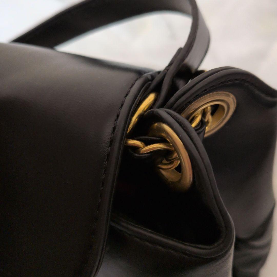 新品未使用ノベルティCHANELチャーム2つ　ショッパー付き　社外品バッグ