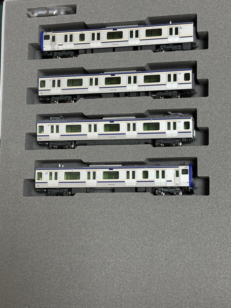 KATO 10-1705S E235系1000番台 横須賀線 総武快速線 付属