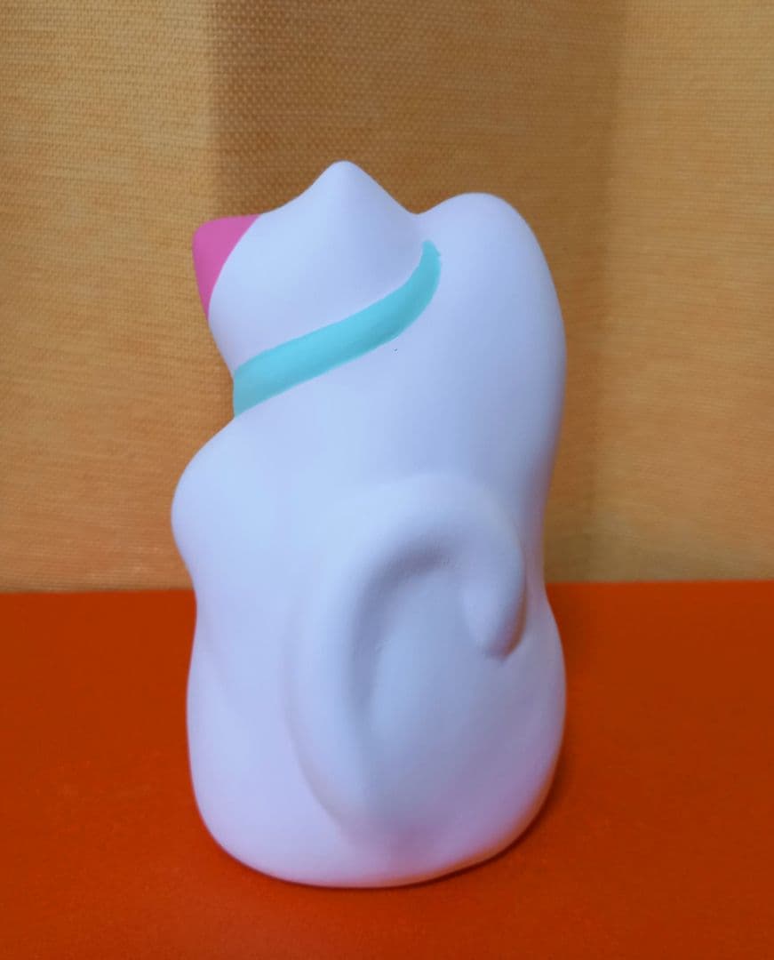 輪葉葉招き猫 鈴猫ピンク