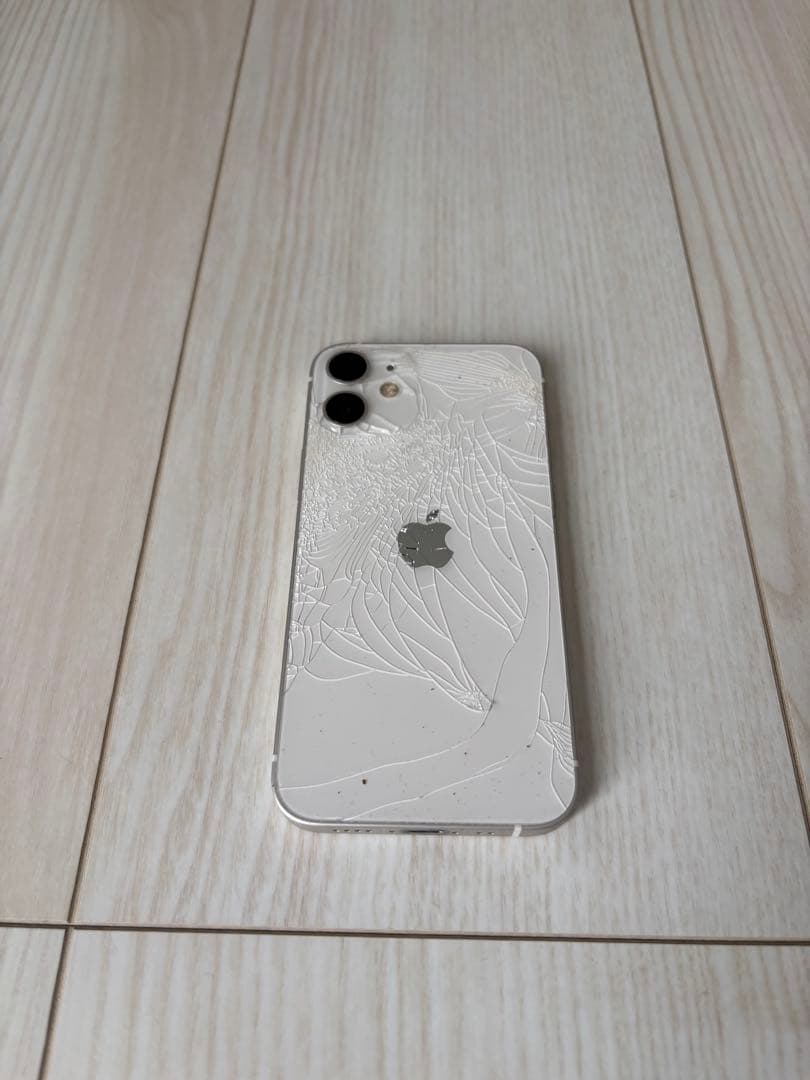 Apple iPhone12 mini（ジャンク）